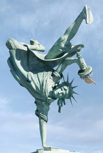 Funny-Statue-of-Liberty-Picture_zps0tuhd7eu.jpg