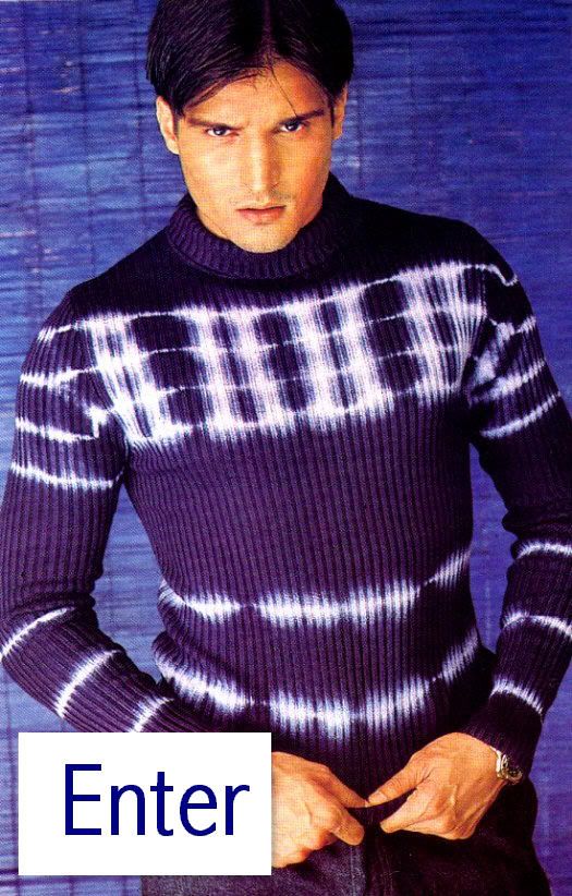 Rups (Jimmy Shergill) He is sma...