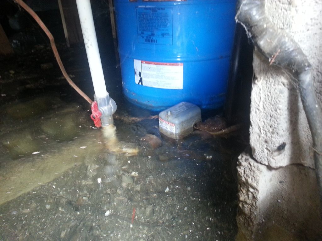 diaphragm tank is leaking water at base causing pump to run