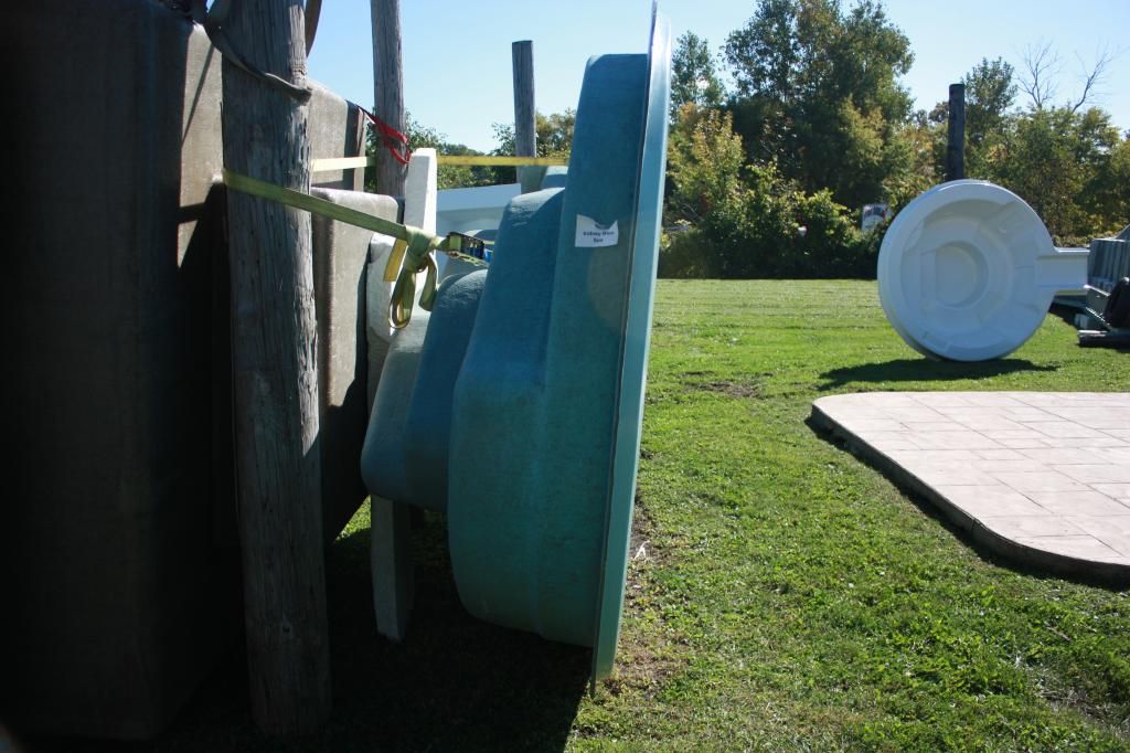 INGROUND FIBERGLASS MANITOU SPA KIDNEY BLUE SPA / HOT TUB SHELL