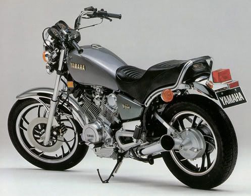 http://i44.photobucket.com/albums/f20/stonetriple/81Virago750.jpg