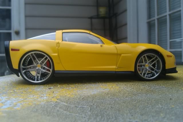 06ChevyCorvette2.jpg
