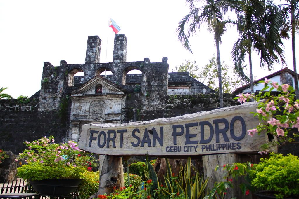 IMAGE: http://i44.photobucket.com/albums/f25/sidebdj/IMG_6759.jpg