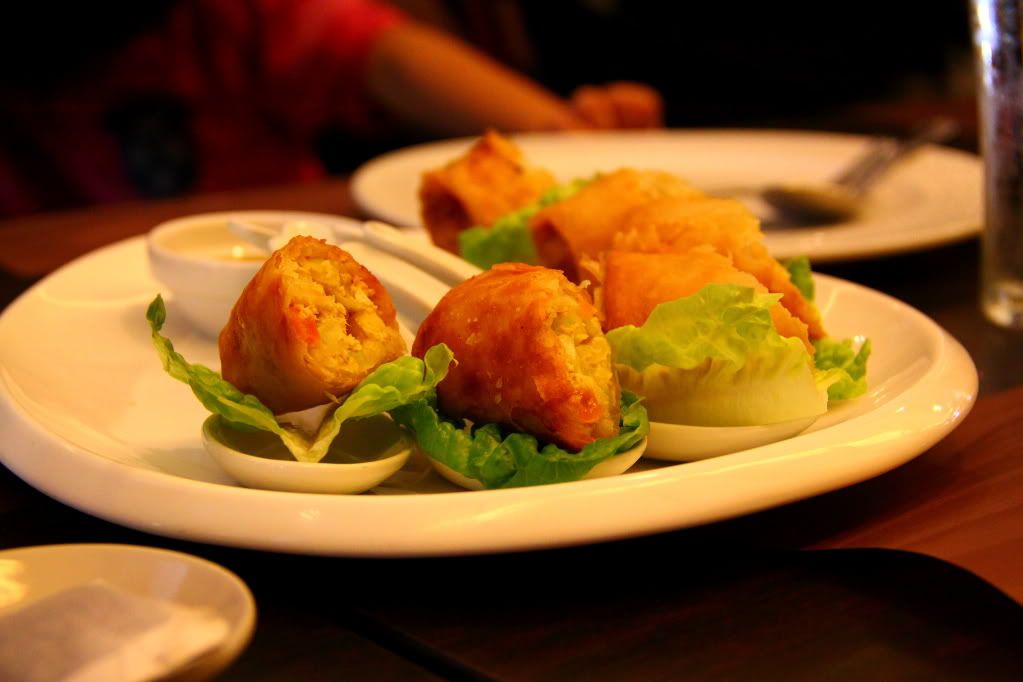 IMAGE: http://i44.photobucket.com/albums/f25/sidebdj/IMG_6805.jpg