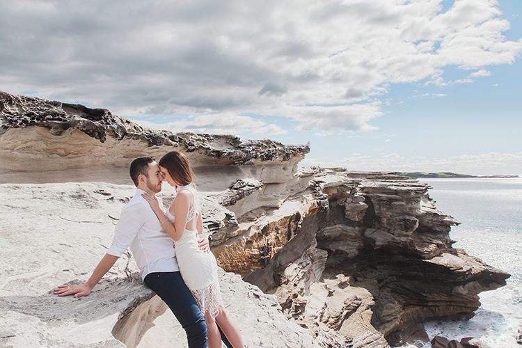 10 Ulasan Ide Foto Prewedding Simple Namun Tetap Menarik