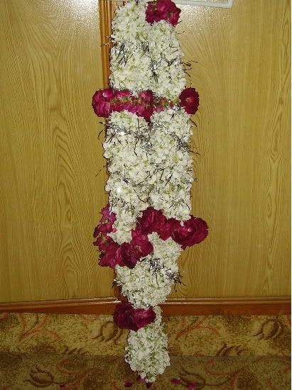 wedding garlands photograph