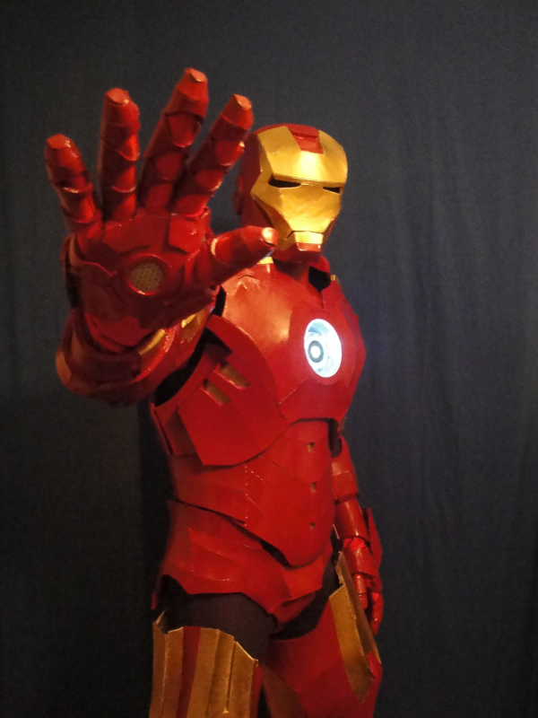 IronmanPhotoshoot4.png
