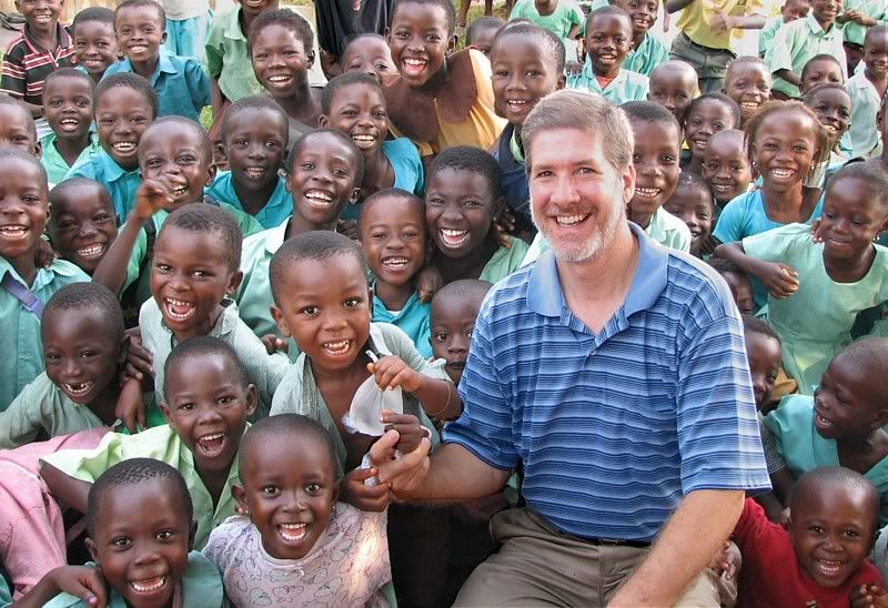 IMAGE: http://i44.photobucket.com/albums/f31/Edd_S/eddkids2.jpg