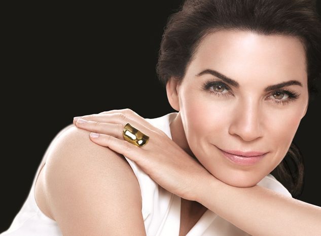 968full julianna margulies zps043f7c08original