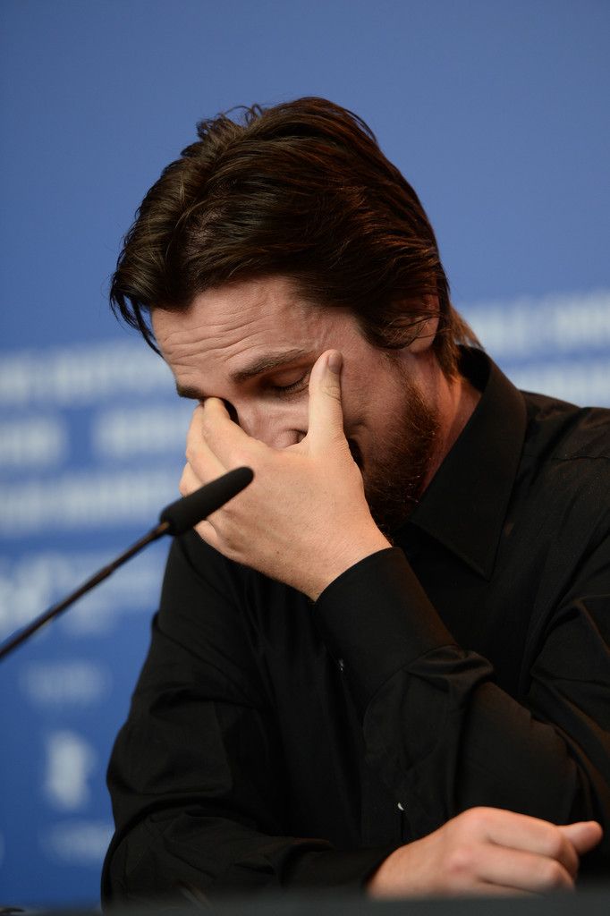 ChristianBaleAmericanHustlePressConferenceFVBGw3xnrIMx zpsefe5b64eoriginal