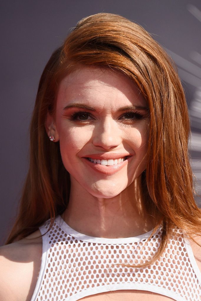 HollandRodenArrivalsMTVVideoMusicAwards27AVp6Gwvtox zps8cf6e473original - Holland Roden Resimleri HollandRodenArrivalsMTVVideoMusicAwards27AVp6Gwvtox zps8cf6e473original