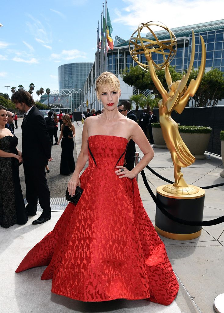 JanuaryJonesArrivals66thAnnualPrimetime89x9Udeik11x zpsee0cf236original