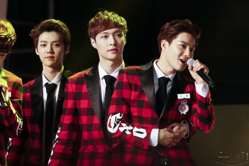 3d41c387cfd071d27905e25f3ec80411copy_zps