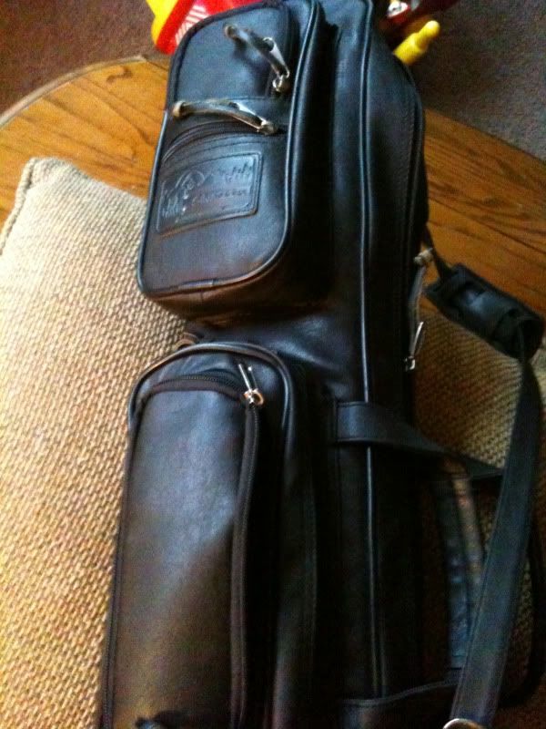Silver Fox 4x8 Case Black Leather Nice! Should be called CUE LUGGAGE