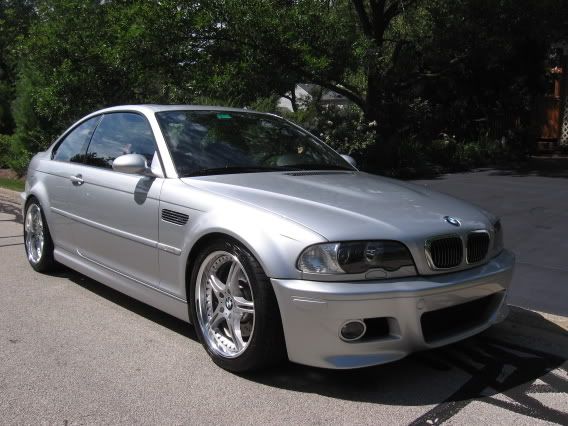 SilverBMWM3001.jpg
