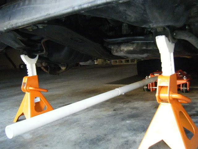 where to place jack stands on a toyota tacoma #2