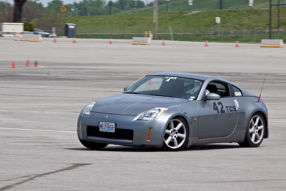 IMAGE: http://i44.photobucket.com/albums/f39/sethmo38/Automobiles/SCCA%20Solo%204-18-2010/IMG_4744.jpg