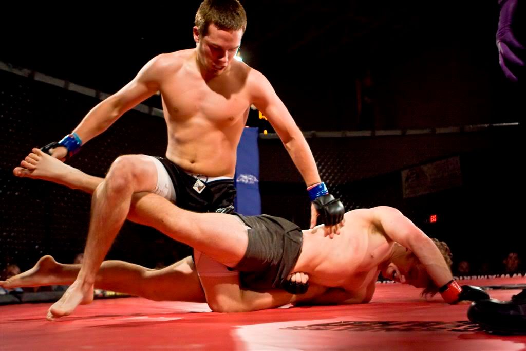 IMAGE: http://i44.photobucket.com/albums/f39/sethmo38/Sports/IMG_3706-1.jpg