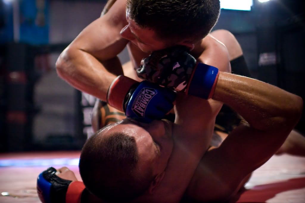 IMAGE: http://i44.photobucket.com/albums/f39/sethmo38/Sports/IMG_7946.jpg