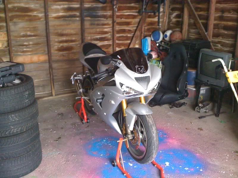 http://i44.photobucket.com/albums/f44/Motocrossx23/Picture004-2.jpg