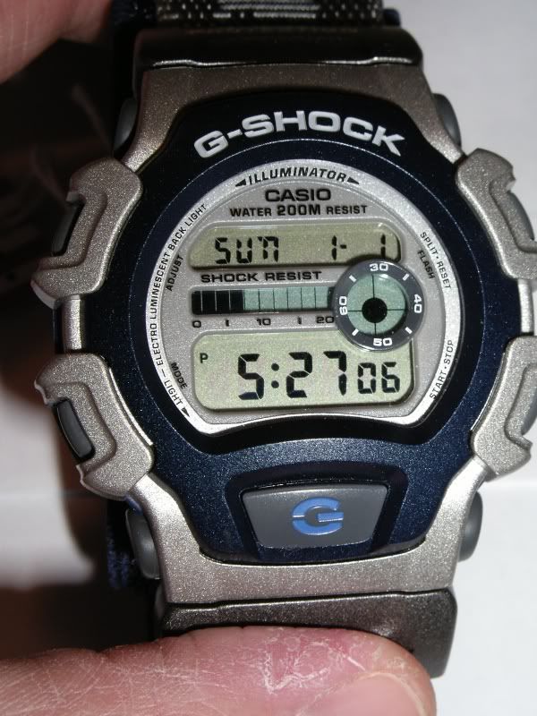 difference between g shock and baby g