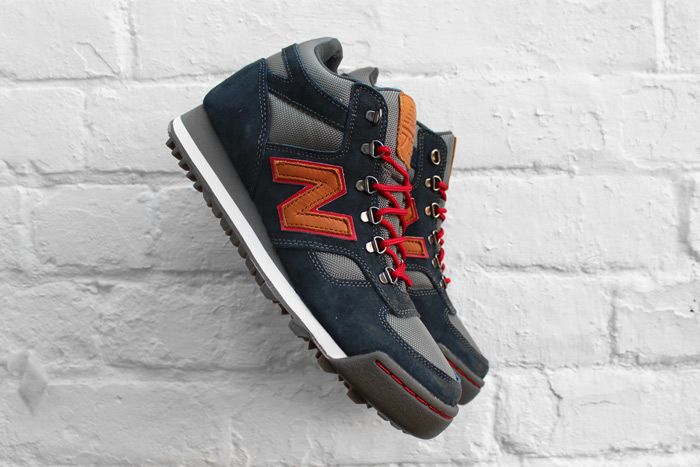 new balance 710 herschel red