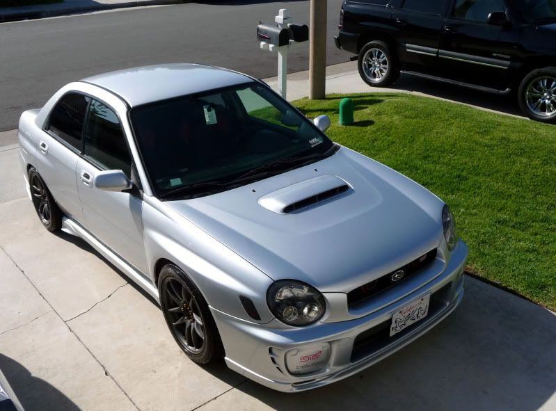 http://i44.photobucket.com/albums/f7/kaeo_15/WRX9.jpg