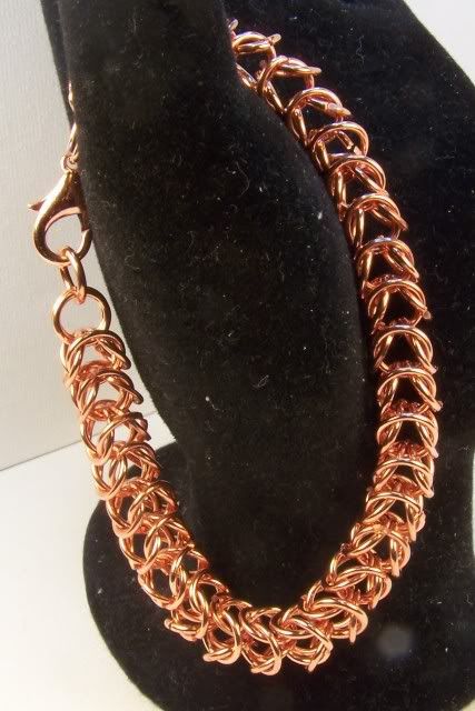 AU 7 inch Bracelet, Europeann box chain made with 6 mm ID copper rings.