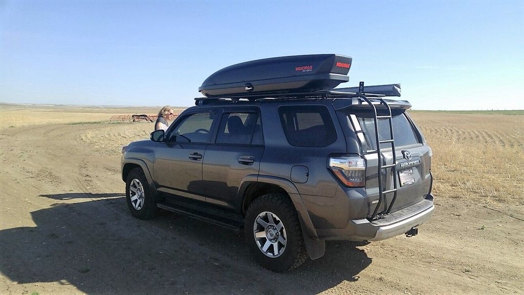 1st trip with roof rack/awning and awesome Northern Lights Toyota