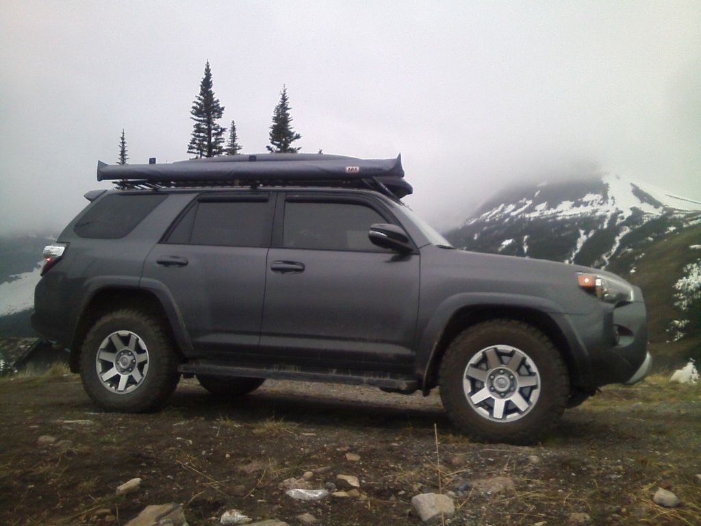 Thule Aeroblade And Arb Awning Toyota 4runner Forum Largest 4runner Forum