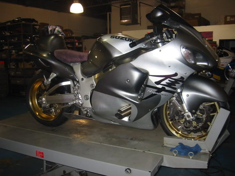 How many have 2 bikes? What is the second bike?