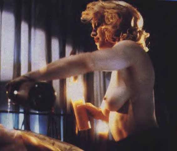 https://i44.photobucket.com/albums/f33/Silentist/sylvian/Madonna16.jpg